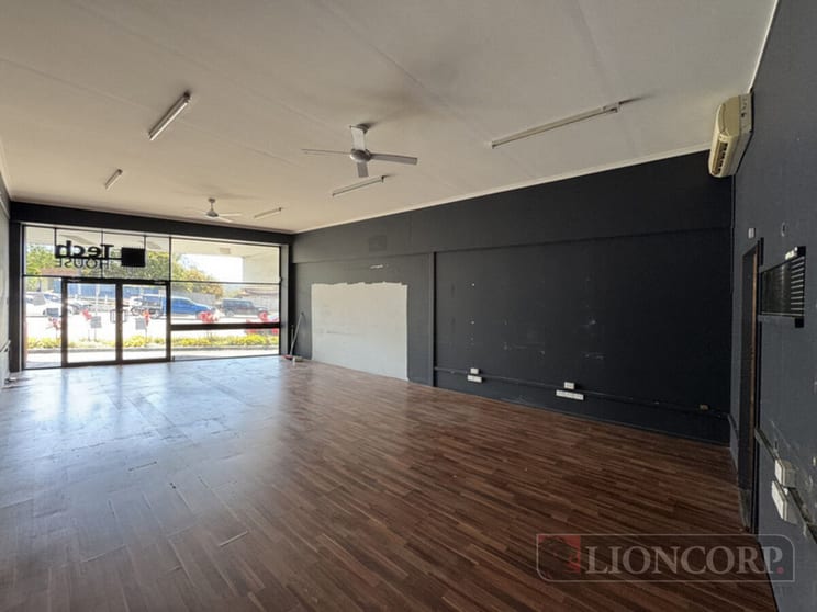 Click to view all images Indooroopilly QLD 4068 - Image 3