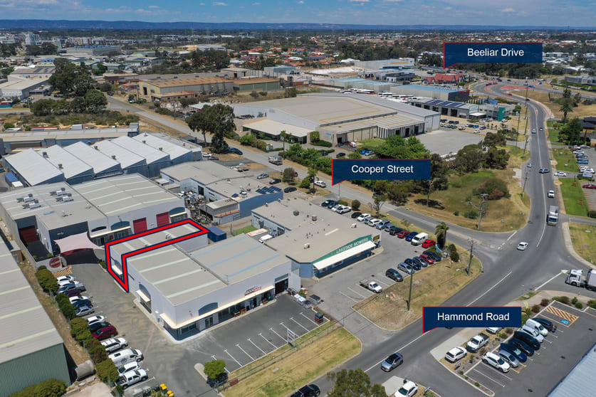 Click to view all images 3/33 Hammond Road Cockburn Central WA 6164 - Image 3
