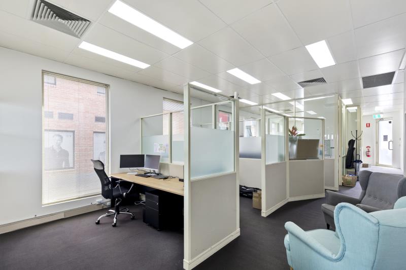 Click to view all images Suite 1/245 Bay Street Brighton VIC 3186 - Image 3