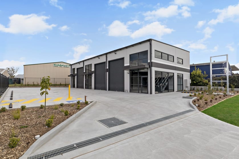 Click to view all images Unit 2/17 Cessnock Street Cessnock NSW 2325 - Image 1