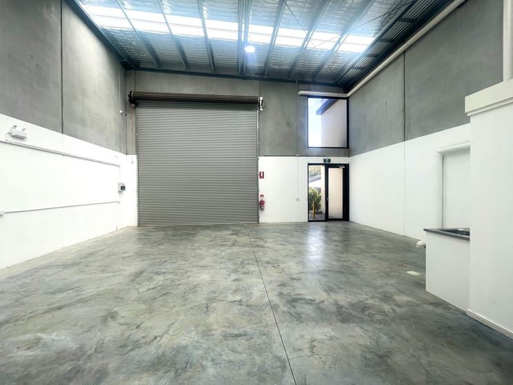 Click to view all images 5/24 Hicks Street Lara VIC 3212 - Image 2