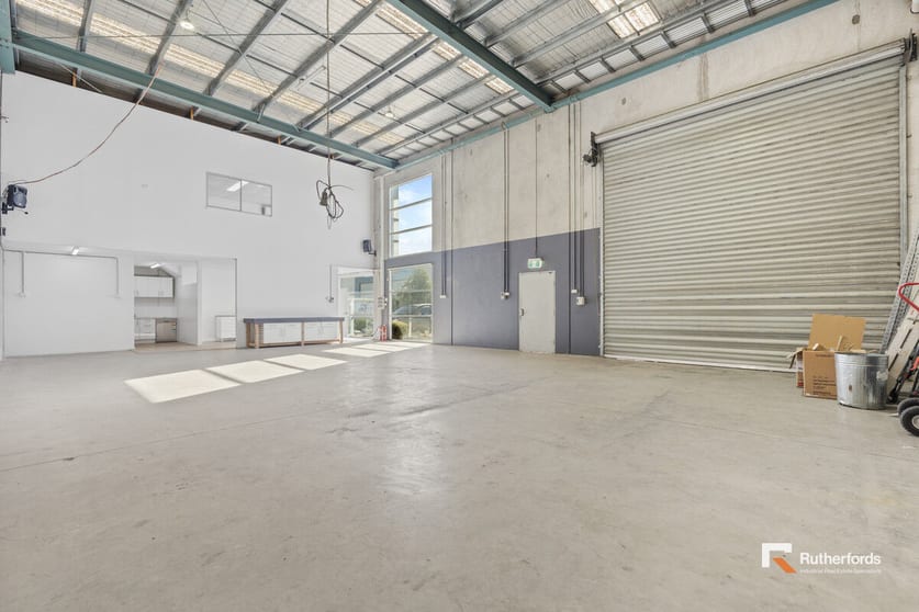 Click to view all images 12/37-39 Little Boundary Road Laverton North VIC 3026 - Image 2