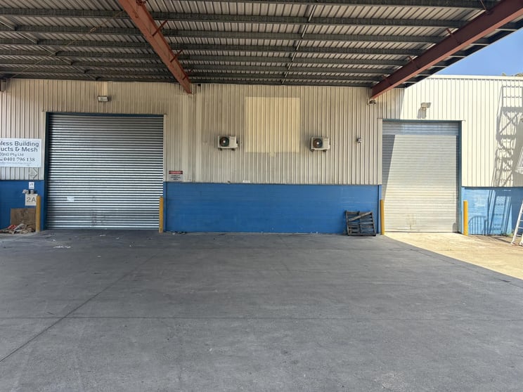 Click to view all images 423 Bradman St Acacia Ridge QLD 4110 - Image 2