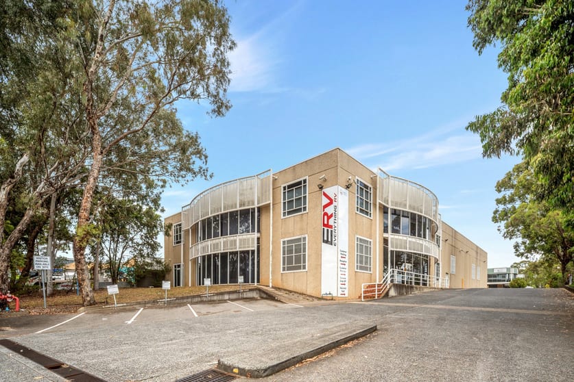Click to view all images 17 Amax Avenue Girraween NSW 2145 - Image 1