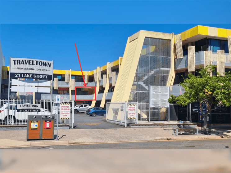 Click to view all images 22b, 22c/21 Lake Street Cairns City QLD 4870 - Image 1