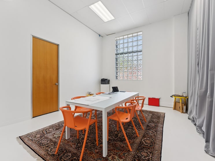 Click to view all images 63 Balfour Street Chippendale NSW 2008 - Image 1