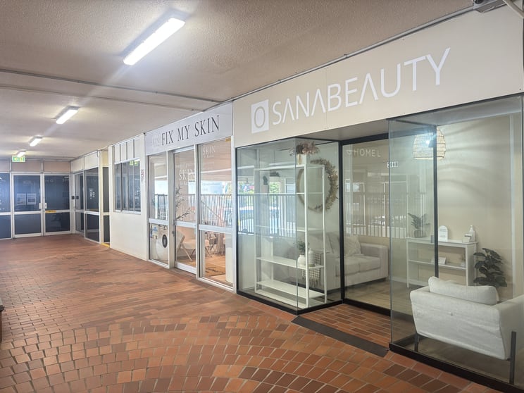 Click to view all images 308b/87 Griffith Street Coolangatta QLD 4225 - Image 2