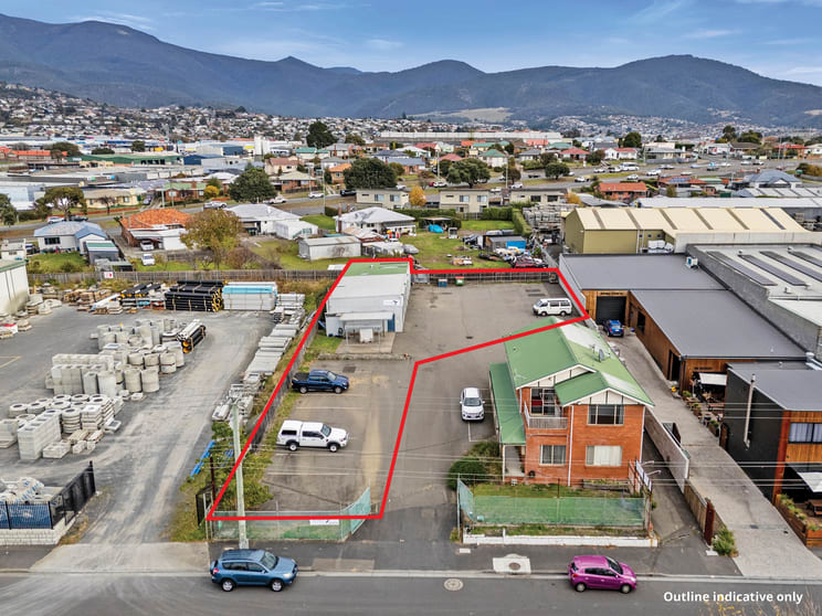 Warehouse & Hardstand/18-20 Gepp Parade Derwent Park TAS 7009 - Image 1