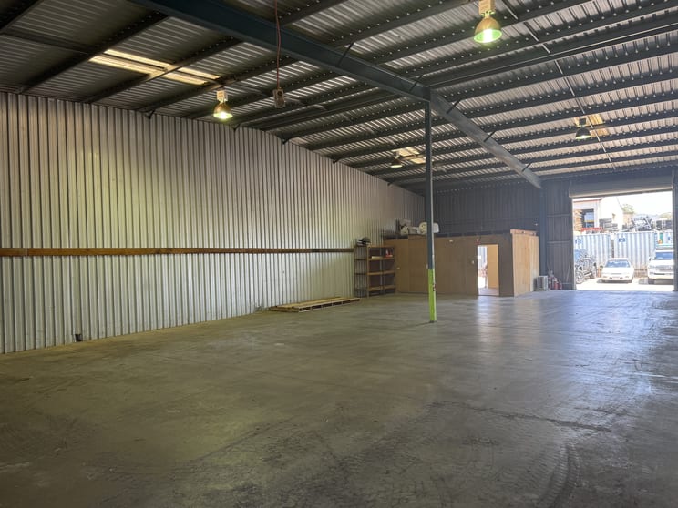 Click to view all images 4/39 Central Park Drive Yandina QLD 4561 - Image 2