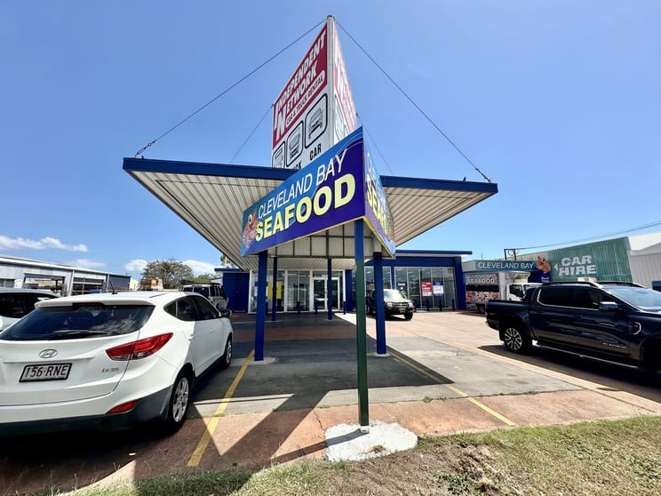 Click to view all images Lease A/305 Ingham Road Garbutt QLD 4814 - Image 1