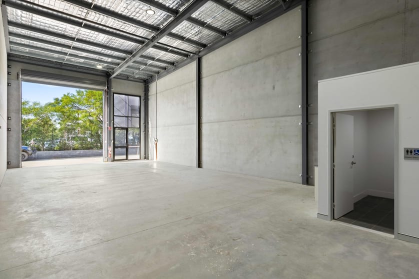 Click to view all images Unit 8, 11 Riverside Drive Mayfield West NSW 2304 - Image 3