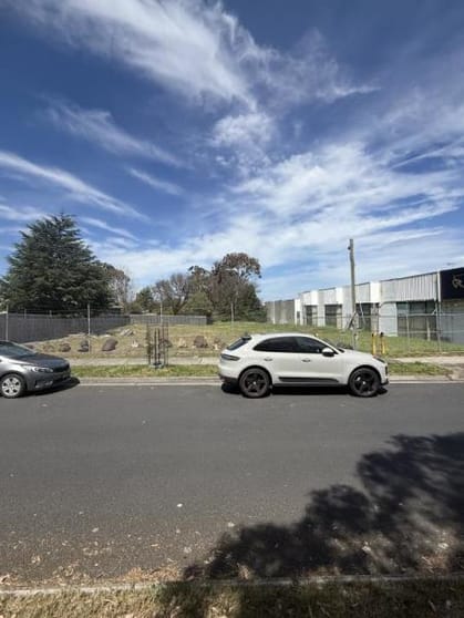 Click to view all images 668 Whitehorse Road Mitcham VIC 3132 - Image 1