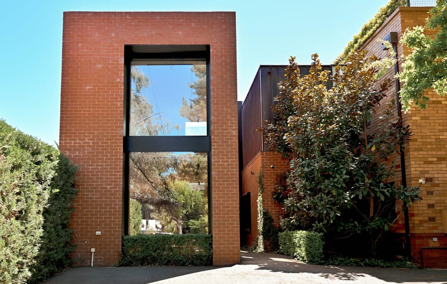 27 Manuka Circle Forrest ACT 2603 - Image 1