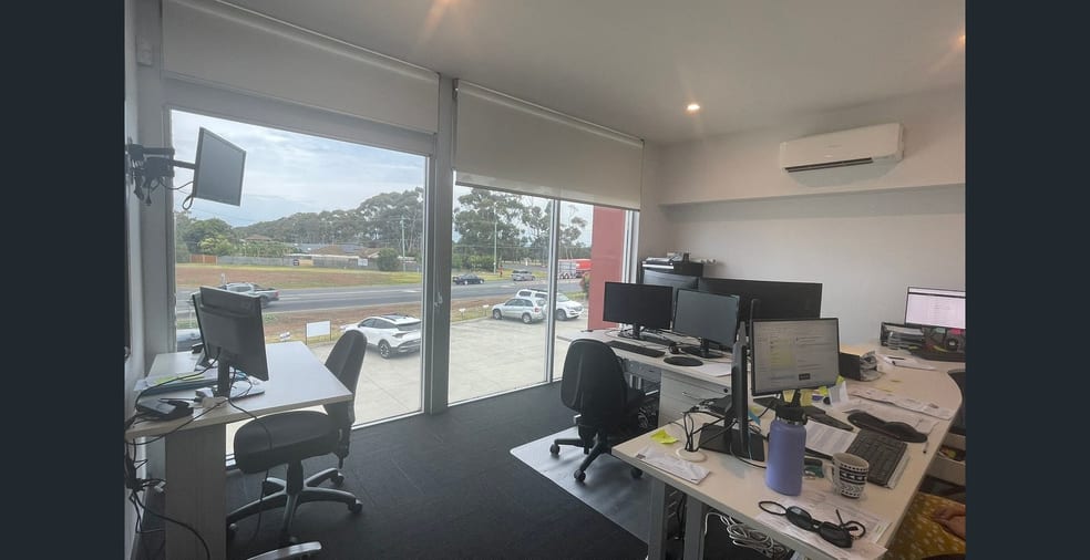 Click to view all images 3/148-150 McClelland Avenue Lara VIC 3212 - Image 3