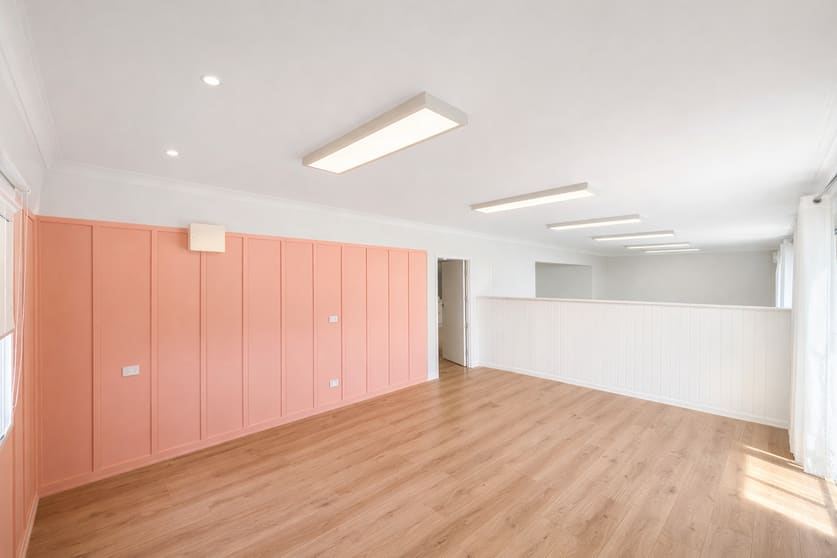 Click to view all images 6/58 Machinery Drive Tweed Heads South NSW 2486 - Image 2