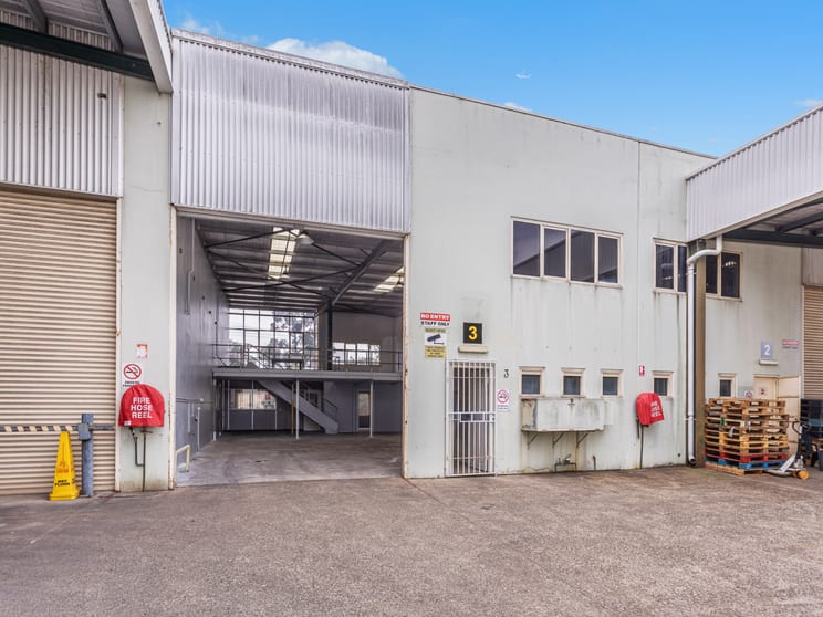 Click to view all images 3/26 Barry Road Chipping Norton NSW 2170 - Image 1
