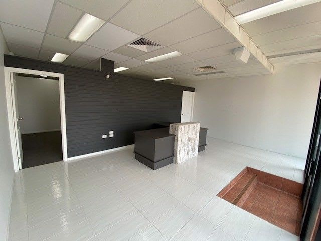 Click to view all images Suite 2/466 Mulgrave Road Earlville QLD 4870 - Image 2