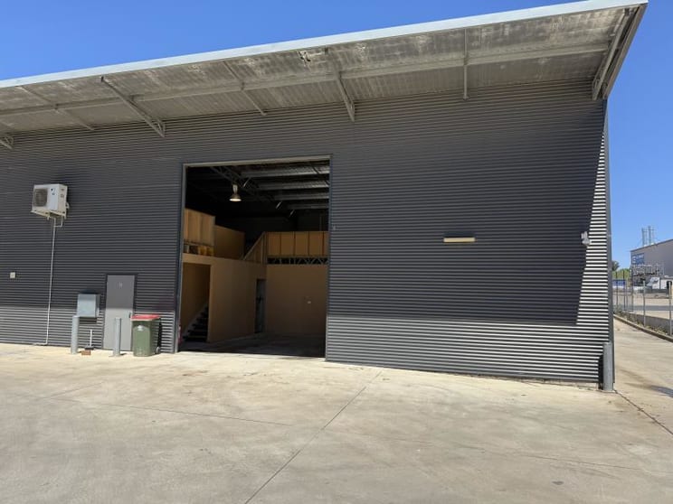 Unit 3/1 Trappit Place Orange NSW 2800 - Image 2