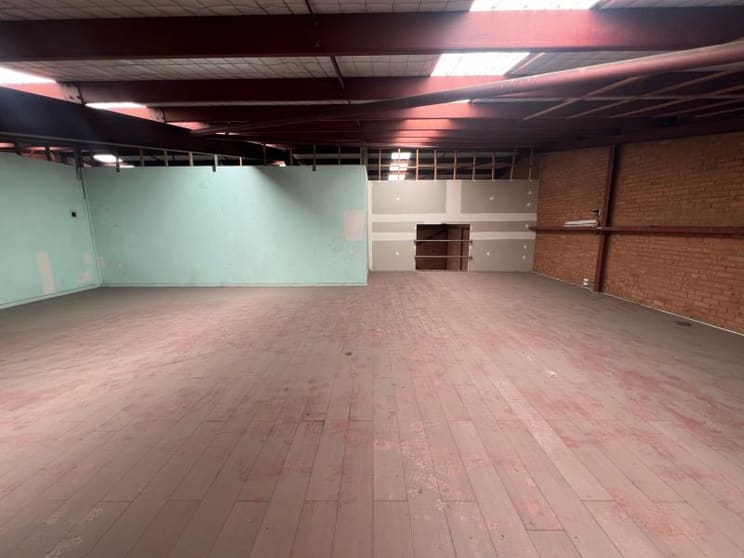 Click to view all images Unit 11/264 Hoxton Park Road Prestons NSW 2170 - Image 3