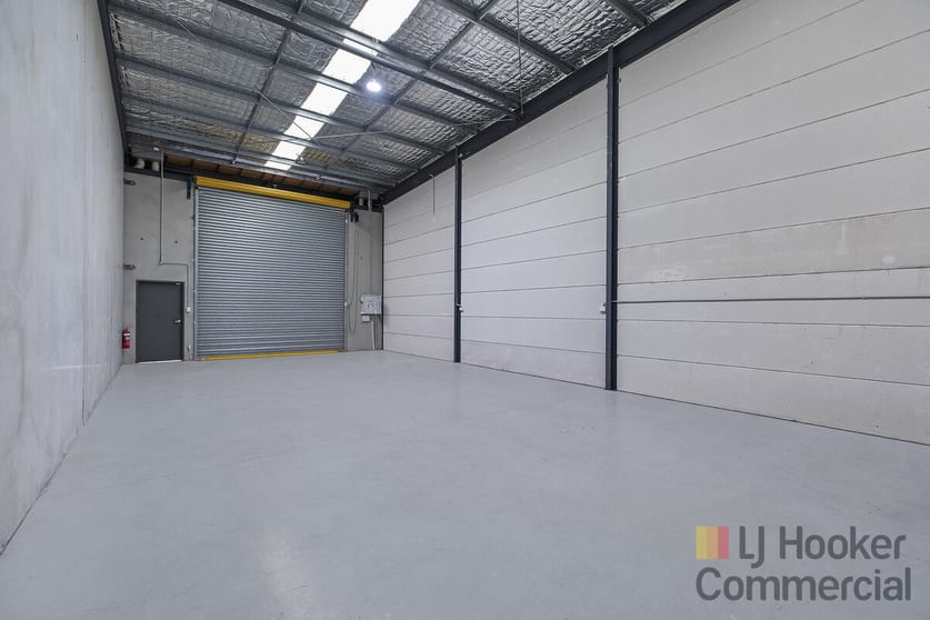 Click to view all images Bay 1/2 London Drive Wyong NSW 2259 - Image 2