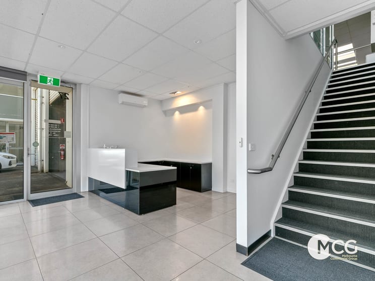 27/22-30 Wallace Avenue Point Cook VIC 3030 - Image 2