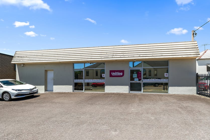 Click to view all images 36 Ken Tubman Drive Maitland NSW 2320 - Image 1