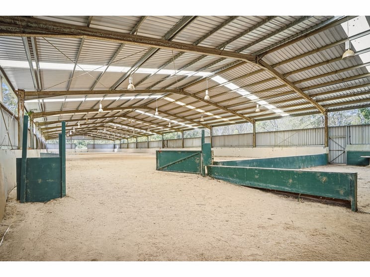 Click to view all images 1/ Samual Marsden Road Orchard Hills NSW 2748 - Image 3