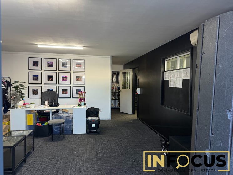 Click to view all images Penrith NSW 2750 - Image 3