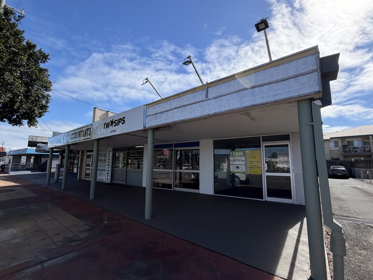 Click to view all images 31 Benabrow Avenue Bellara QLD 4507 - Image 2