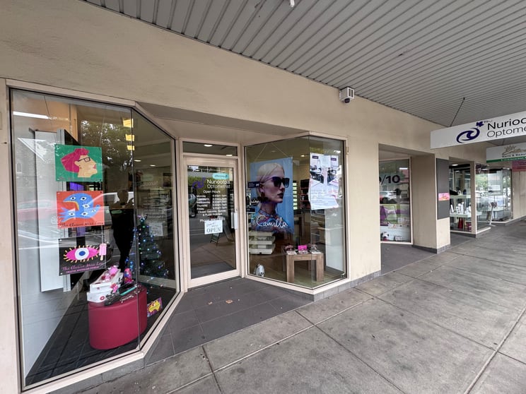 Click to view all images 2 & 3/ 39 Murray Street Nuriootpa SA 5355 - Image 2