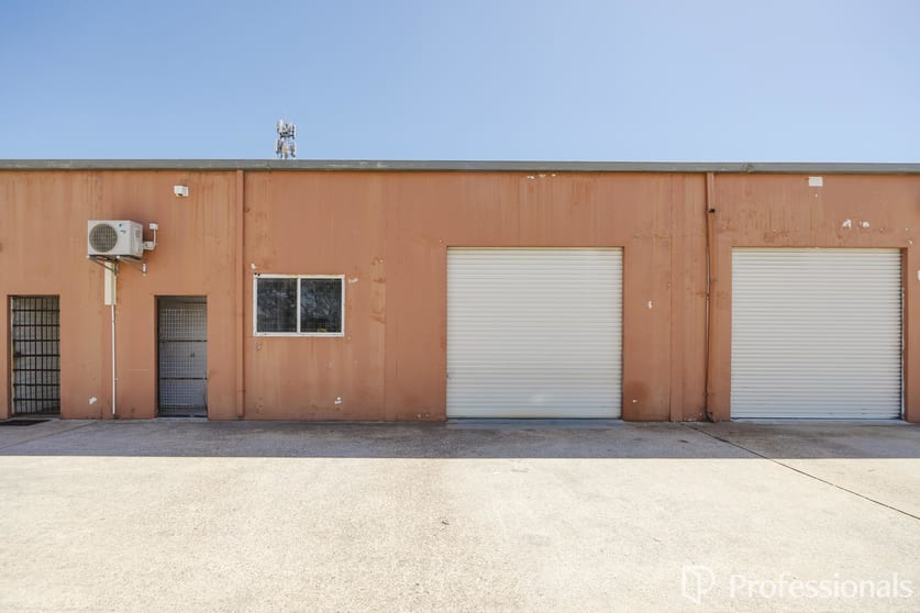Click to view all images 9/7 Glenrothes Crescent Yanchep WA 6035 - Image 3