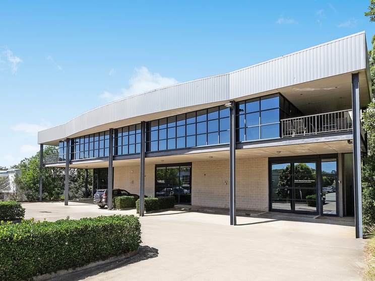 Click to view all images Unit 2/256J New Line Road Dural NSW 2158 - Image 1