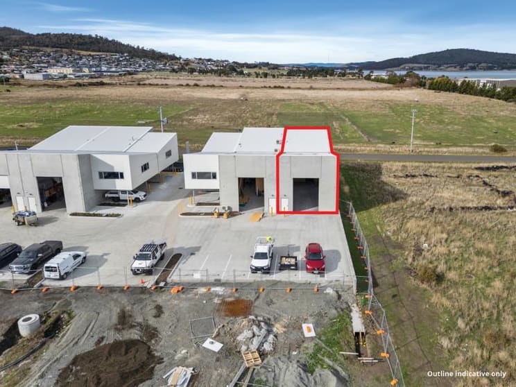 Click to view all images Warehouse, Unit 4/66 Droughty Point Road Rokeby TAS 7019 - Image 1