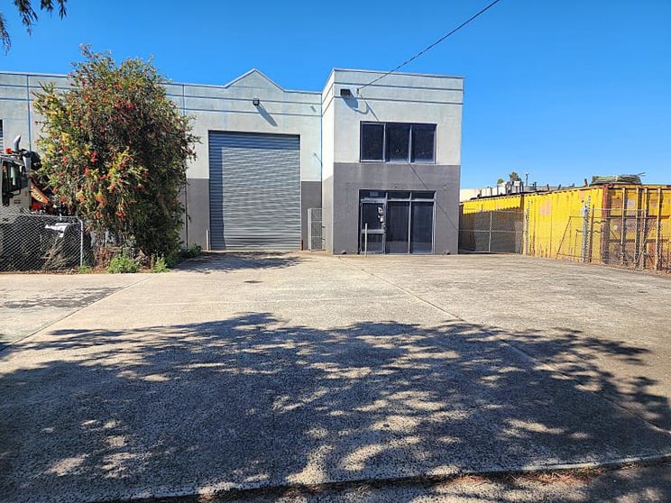 Click to view all images 3 Devon Court Epping VIC 3076 - Image 1