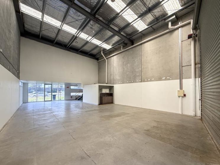 Click to view all images Unit 4/85 Triholm Avenue Laverton VIC 3028 - Image 2