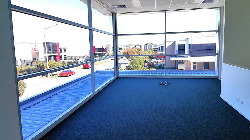 Click to view all images 5/39 Heyington Avenue Thomastown VIC 3074 - Image 3