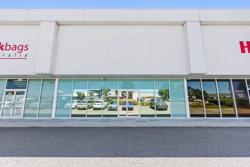 Click to view all images 8/192-194 Bannister Road Canning Vale WA 6155 - Image 3