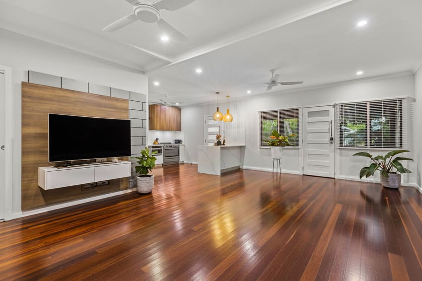 Click to view all images 25 Hamersley Street Broome WA 6725 - Image 1