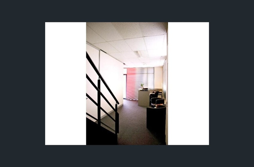 Click to view all images 1 Central Blvd Port Melbourne VIC 3207 - Image 2