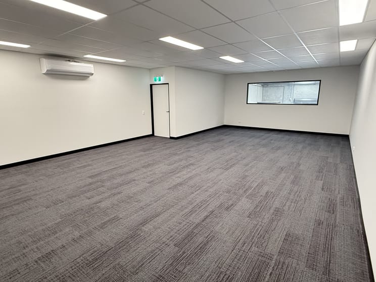 Unit 2/35 Adler Circuit Yarrabilba QLD 4207 - Image 3