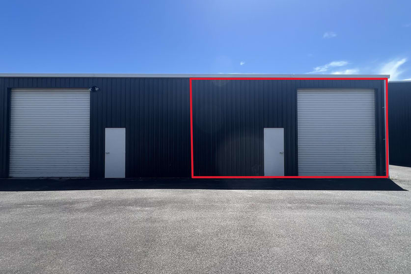 Click to view all images Part 6/30 Rovan Place Bairnsdale VIC 3875 - Image 2