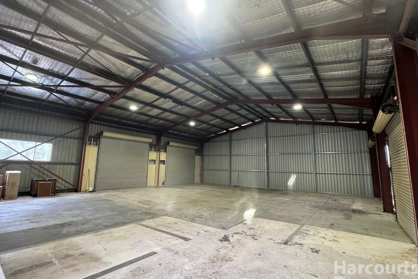 Click to view all images 2/5-7 Akubra Place Kempsey NSW 2440 - Image 3