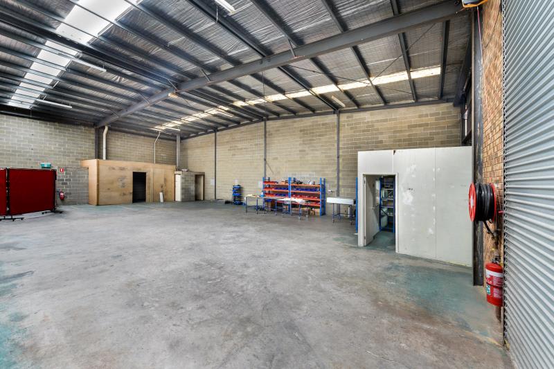 Click to view all images 15/22-24 Rhur Street Dandenong South VIC 3175 - Image 2