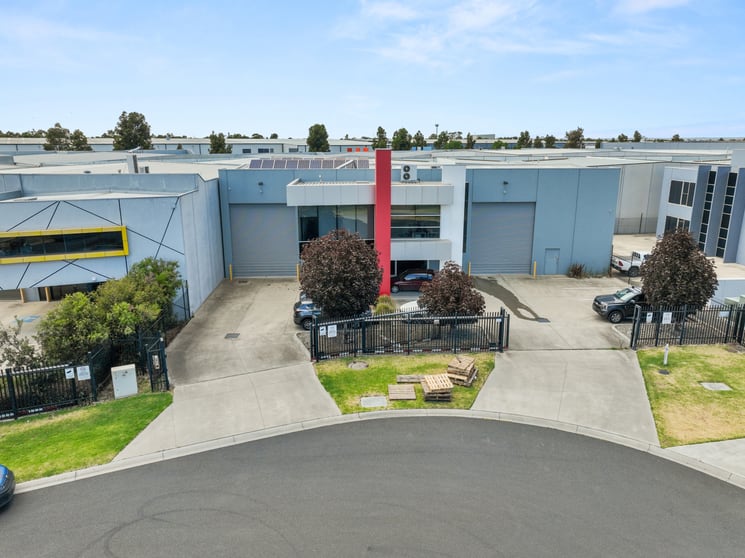 Click to view all images 21-23 Arctic Court Keysborough VIC 3173 - Image 1