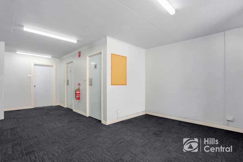 Click to view all images 32a/7 Salisbury Road Castle Hill NSW 2154 - Image 3