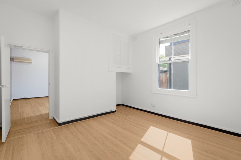 Click to view all images GF 49 Victoria Parade Collingwood VIC 3066 - Image 3