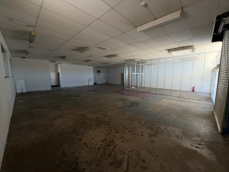 4/17-19 Townsville Street Fyshwick ACT 2609 - Image 2