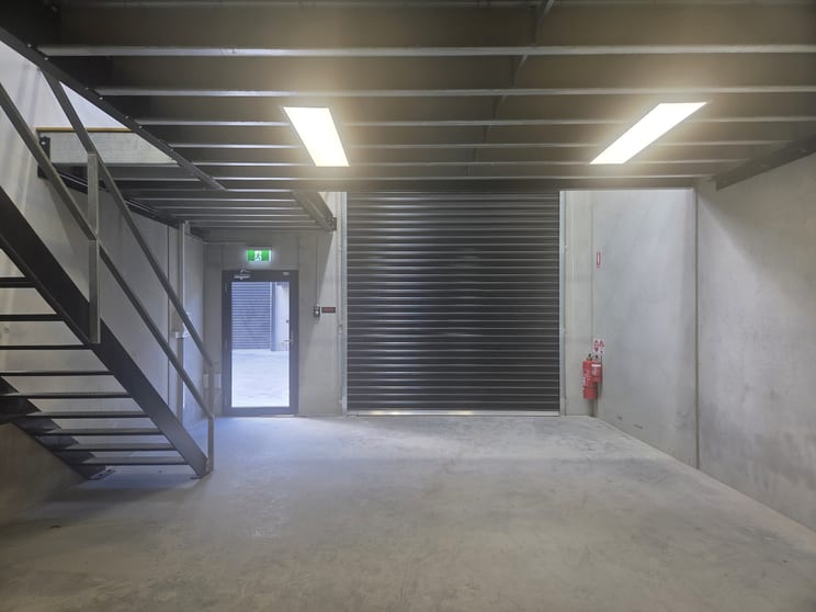 Click to view all images 16/3A Newlands Road Reservoir VIC 3073 - Image 3