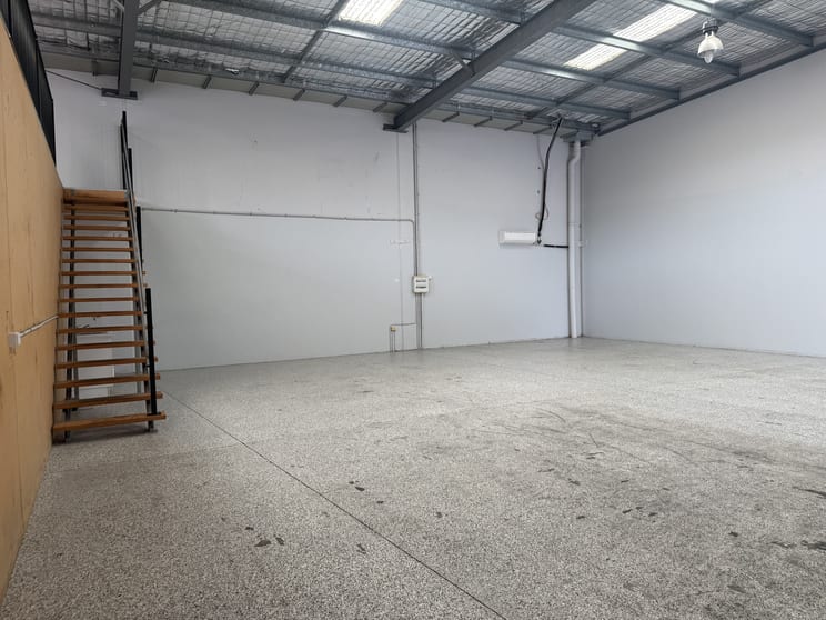 Click to view all images 6/14 Activity Crescent Molendinar QLD 4214 - Image 2