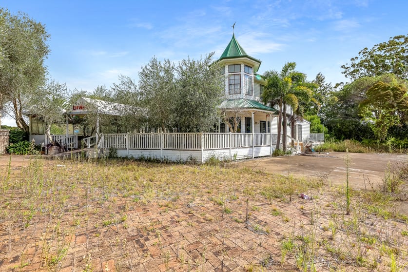135-137 Long Road Tamborine Mountain QLD 4272 - Image 3